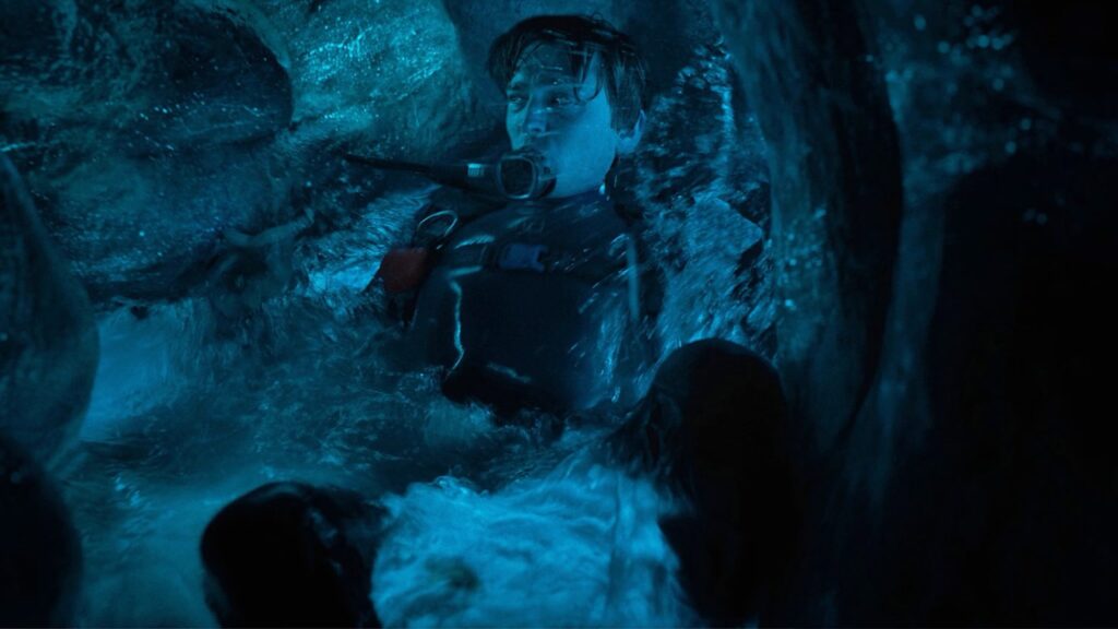 Whalefall Review: A Claustrophobic, Hellish, and Surprisingly Emotional Survival Thriller
